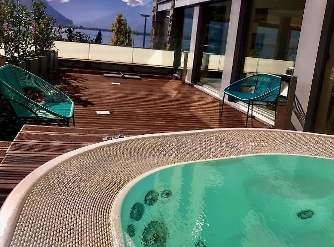 Luxury App For 2 Or 4 Pers Centre View * Montreux